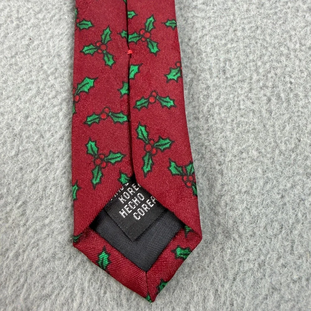 Special Ties Hallmark Snowmen‎ Elves Christmas Holiday Red Silk Blend Necktie